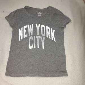 Gray shirt sleeve tee